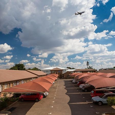 Rudman Townhouses - Family Apartment Boksburg Esterno foto